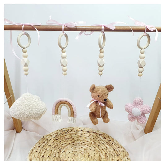 Boucle Daisy Bear Play Gym Dangle Set